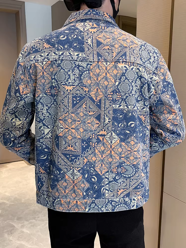 Áo khoác denim nam xuân 2025 thời trang mới, dáng ngắn, ôm body, in họa tiết cá tính, áo khoác cá tính