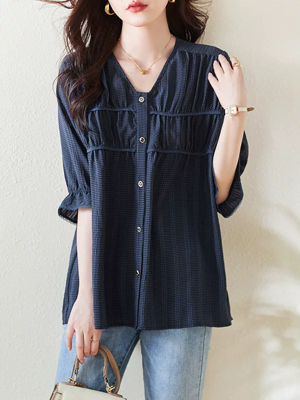 Áo sơ mi Tencel cổ V nữ size lớn, kiểu mới hè 2025, áo cardigan rộng rãi, tôn dáng và thanh lịch.