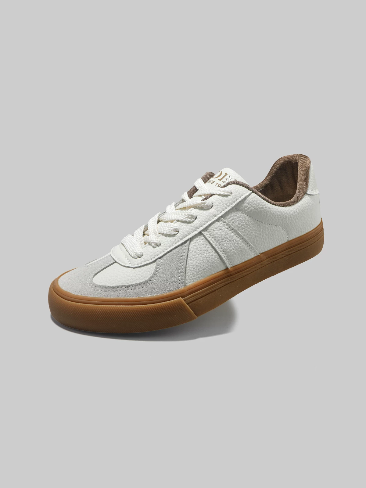 Giày thể thao nam cổ thấp kiểu retro Đức, giày sneaker trắng đa năng mới năm 2025 dành cho mùa thu.