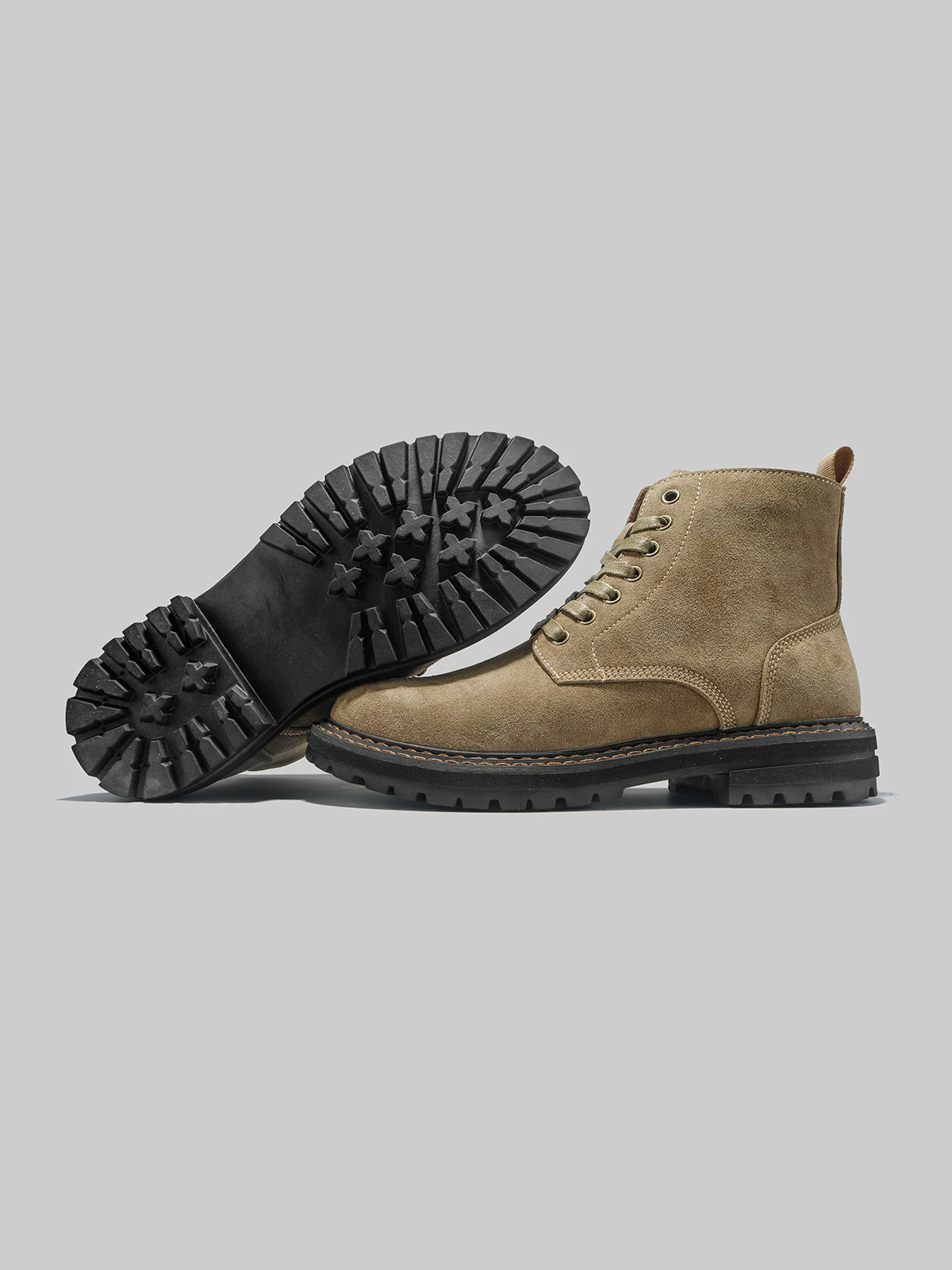 Giày Dongjia Qshoes xuất khẩu kiểu Âu Mỹ, boots cao cổ Martin nam, chất liệu da lộn, boots sa mạc kiểu Anh, boots đi xe máy