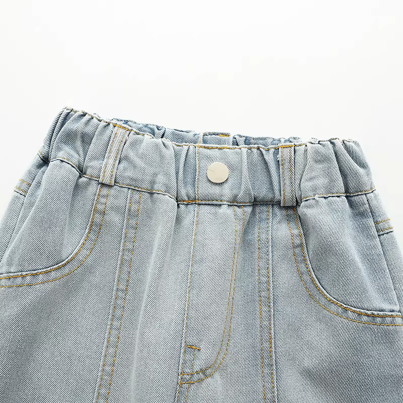 Quần jeans hè 2025 kiểu mới cho bé gái, quần ống rộng xẻ rách phối màu phong cách mùa hè