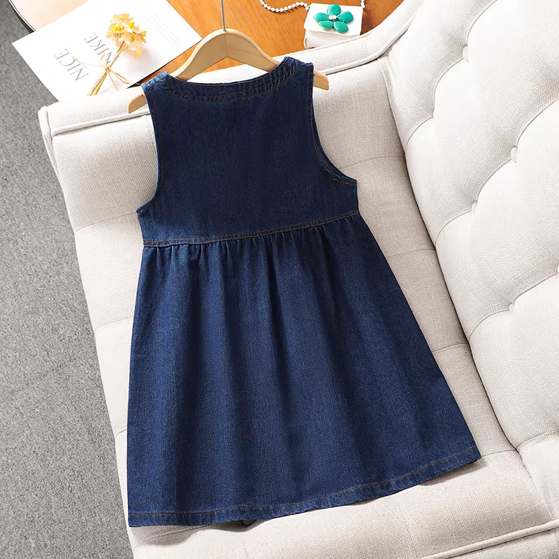 Bộ váy yếm bé gái thu đông 2025 kiểu mới thời trang phong cách đường phố, đầm mùa xuân thu, đầm bò trẻ em