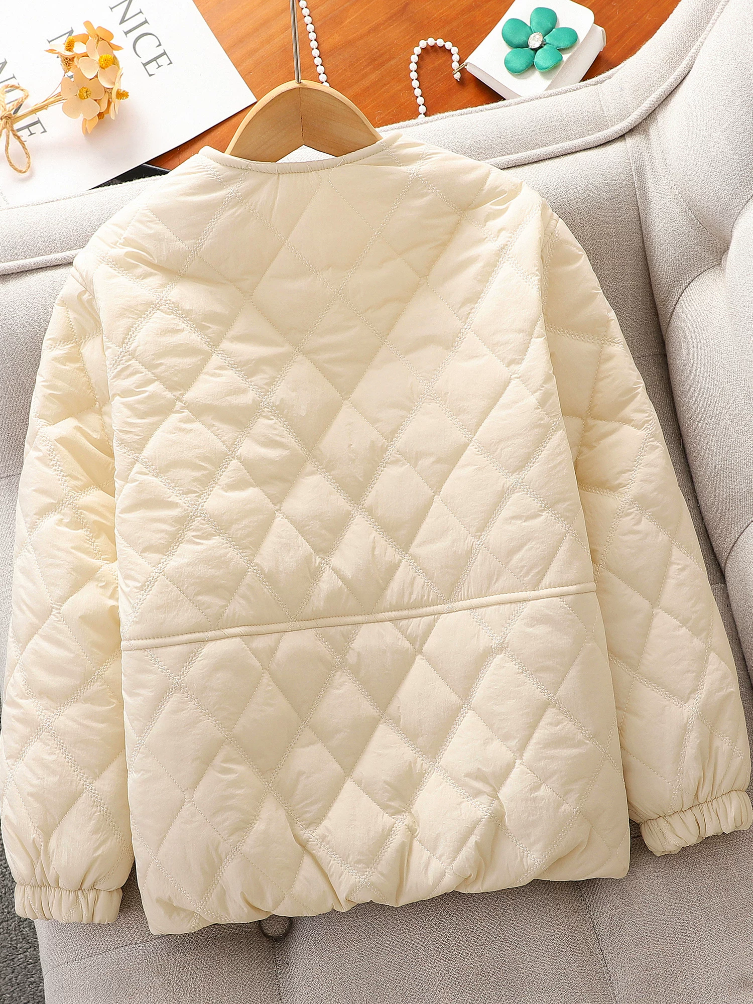 Áo khoác dày có đệm mùa đông cho bé gái, áo khoác cotton thông thường ấm áp cho trẻ em, áo khoác bóng chày cardigan cao cấp mùa thu đông cho bé gái.