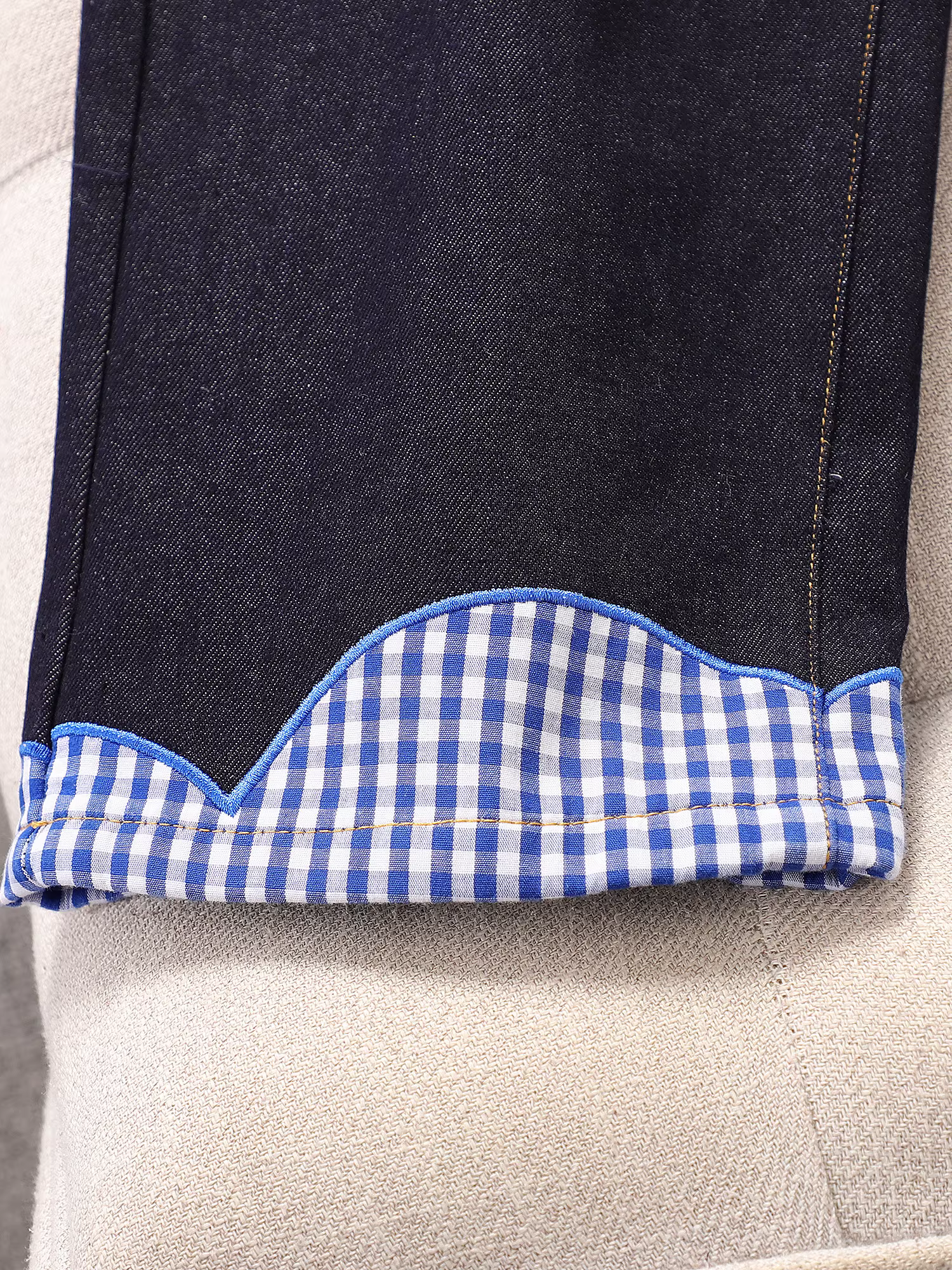 Quần jeans trẻ em kiểu retro thắt nơ năm 2025, quần ống rộng dáng thẳng cho bé gái mùa xuân thu