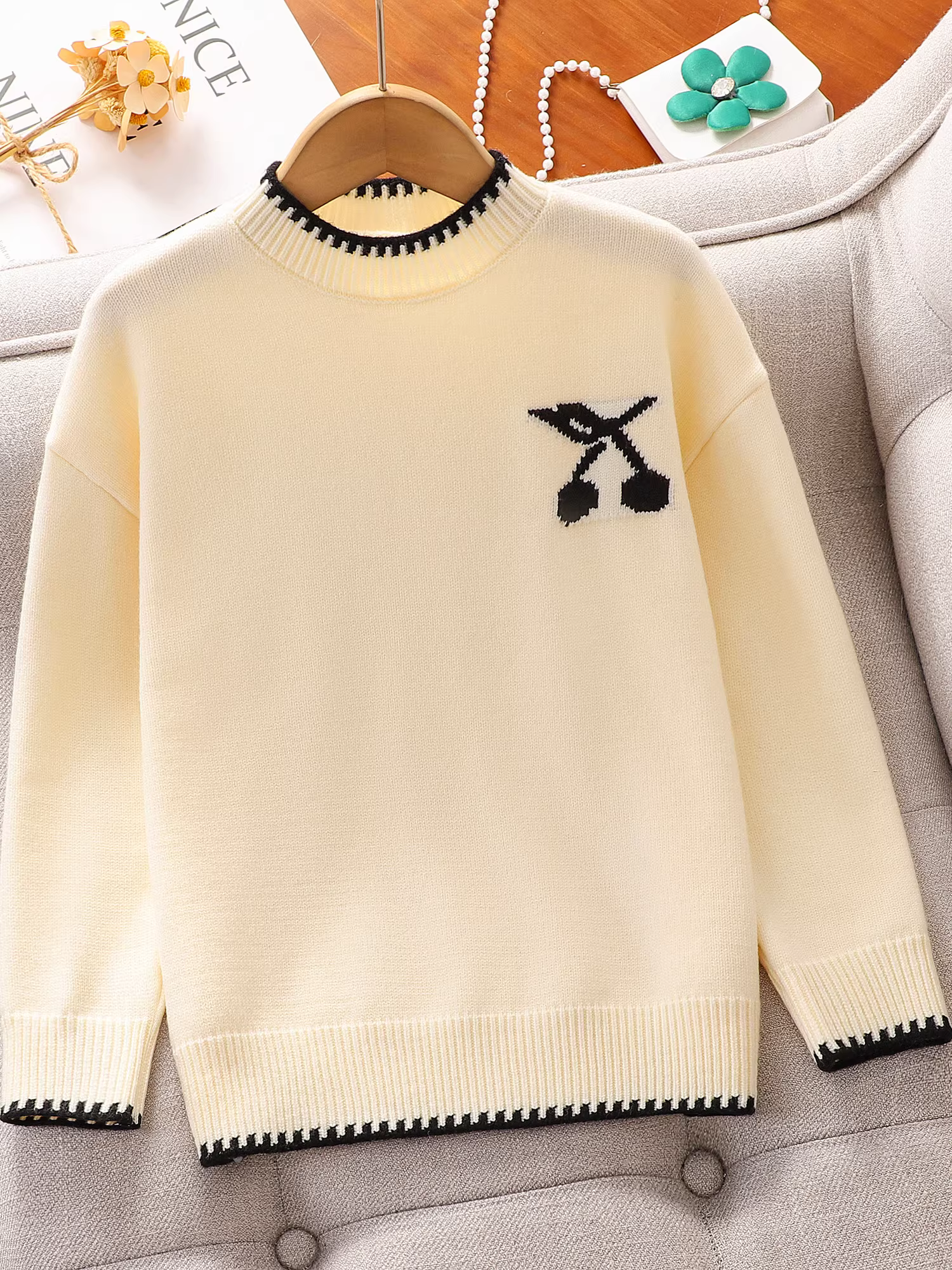 Áo len nữ thu đông 2025 kiểu Hàn Quốc mới, đa năng, chất liệu dệt kim dày dặn, áo lót giữ ấm cho bé gái