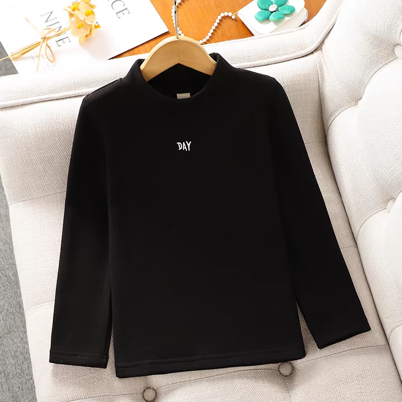 Áo lót giữ nhiệt mùa đông cho bé gái, áo thun cổ lọ nửa cao tích hợp lớp lông cừu cho trẻ em, quần áo thu đông dày dặn mới năm 2025 dành cho bé gái.