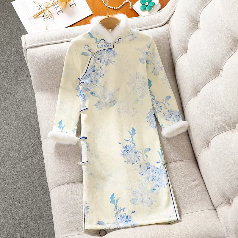 Váy sườn xám cho bé gái 2025 mùa thu đông kiểu mới lót lông cừu kiểu Trung Hoa cải tiến trang phục mùa đông quần áo trẻ em Tang suit Hanfu váy