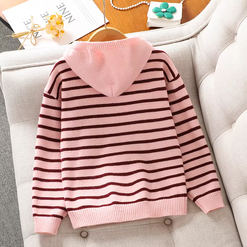 Áo len bé gái thu đông 2025 kiểu mới áo khoác cardigan sọc có mũ cho bé gái áo len dệt kim dài tay xuân thu trẻ em