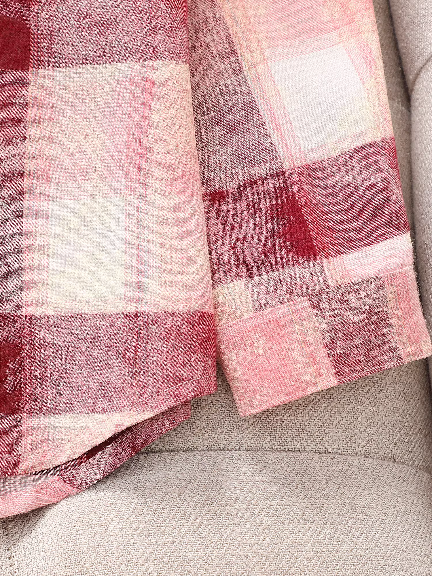 Áo sơ mi bé gái, quần áo mùa thu mới 2025, áo sơ mi kẻ sọc phong cách Hàn Quốc hợp thời trang cho bé gái, áo khoác dài tay thường ngày cho trẻ em mùa xuân và mùa thu