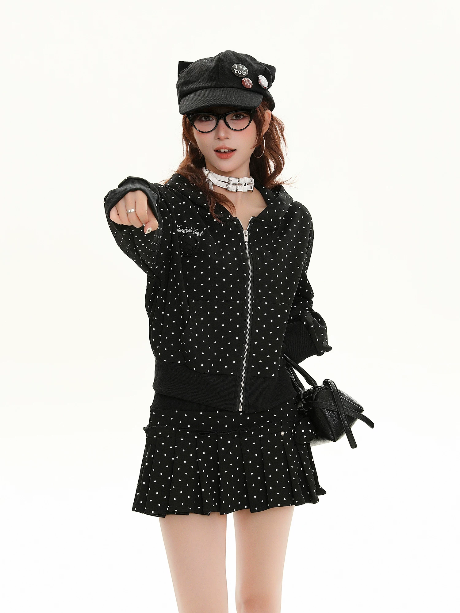 Bulu Biscuit American Retro Polka Dot All-Over In Áo khoác có mũ trùm đầu dành cho nữ 2025 Mùa thu Slim Fit Đa năng Áo ngắn.