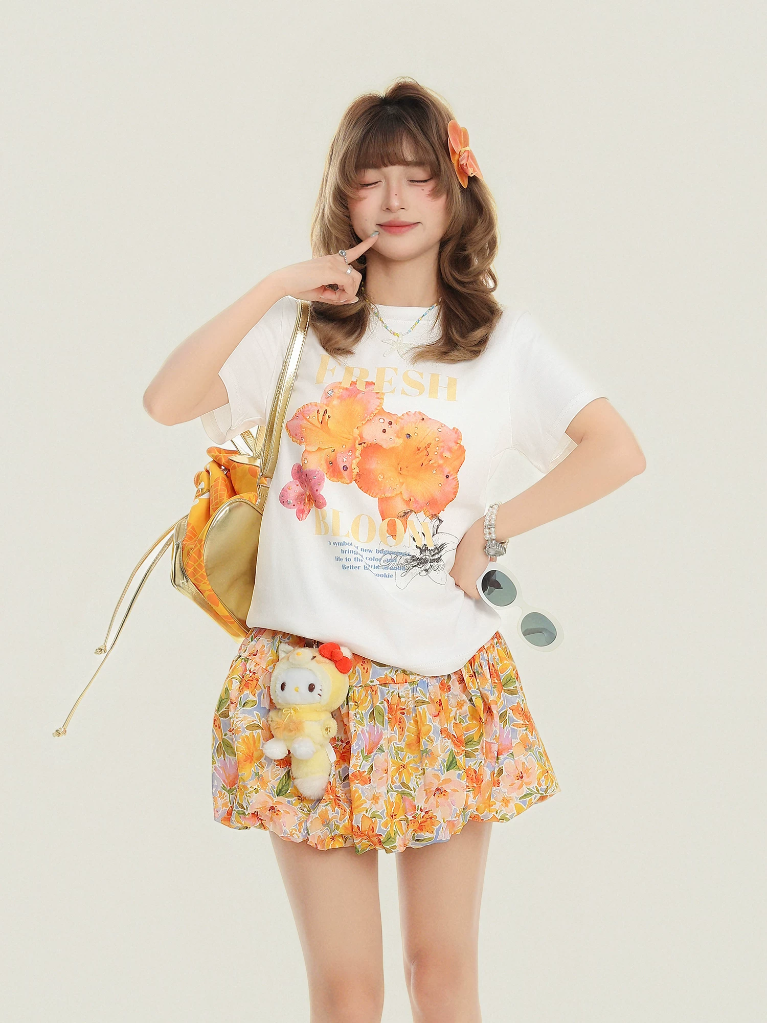 Áo thun ngắn tay in hình Bulu Biscuit Sweet Summer Vibes dành cho nữ, dáng rộng, áo thun thon gọn cho mùa hè.