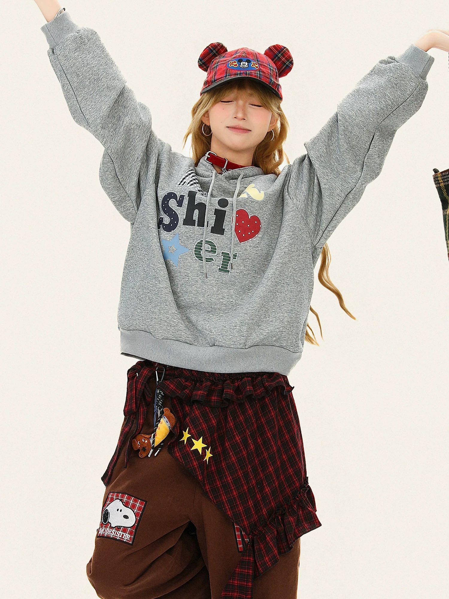 Áo hoodie in hình trái tim kiểu Mỹ cổ điển Bulu Biscuit dành cho nữ, áo hoodie dáng rộng thông thường mùa thu, đa năng.