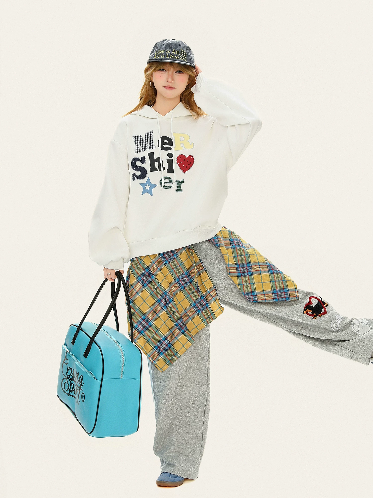 Áo hoodie in hình trái tim kiểu Mỹ cổ điển Bulu Biscuit dành cho nữ, áo hoodie dáng rộng thông thường mùa thu, đa năng.