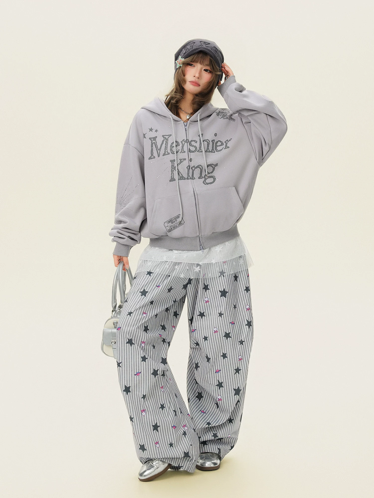 Áo khoác hoodie in chữ thời trang đính đá cho nữ, áo khoác cardigan dáng rộng thoải mái đa năng mùa xuân.