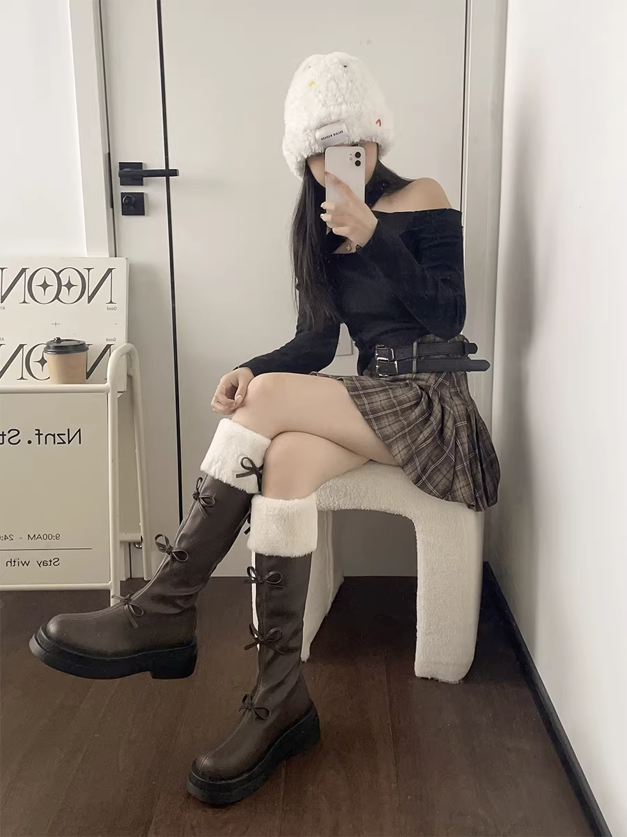 Giày bốt nữ cao cổ lót lông phong cách Pháp đế dày màu nâu, kiểu dáng cổ điển, mùa thu đông 2025, dành cho người nhỏ nhắn