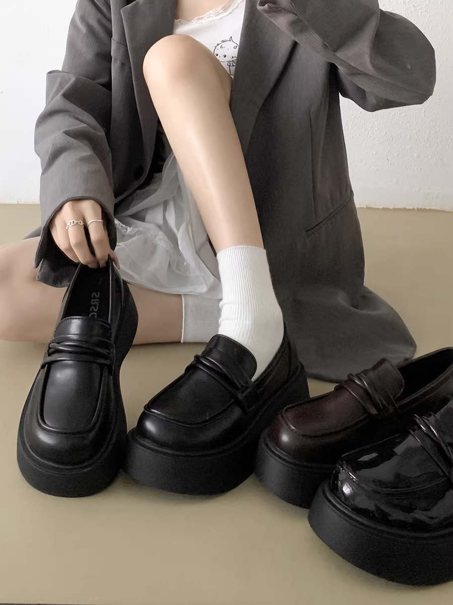 Giày lười da nữ đế dày kiểu Anh cổ điển, mẫu mới thu đông 2025, đa năng, tăng chiều cao