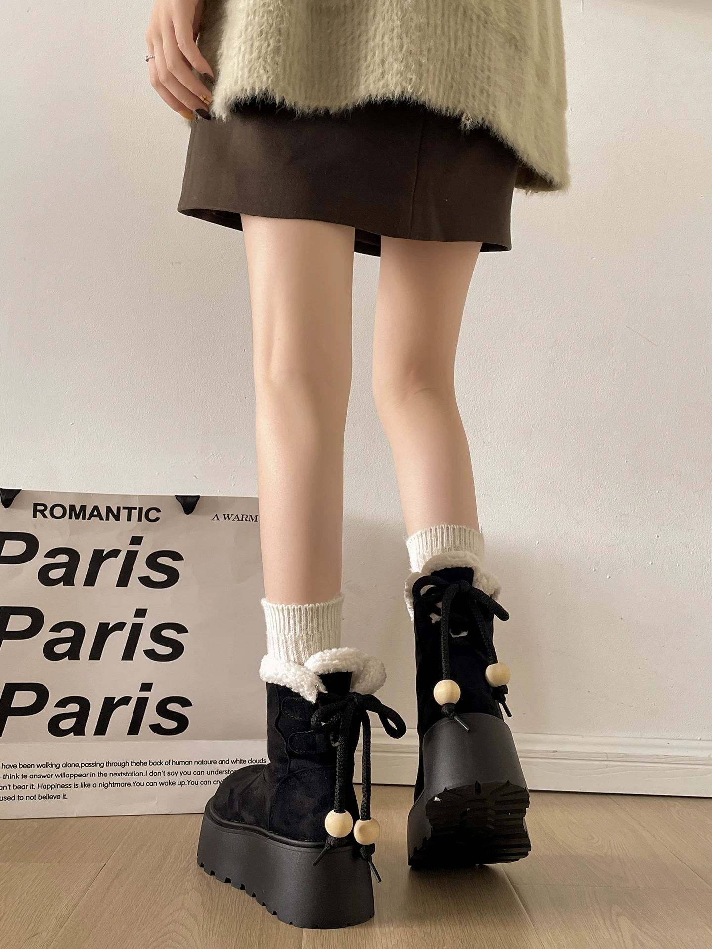 Giày bốt tuyết đế dày chống trơn kiểu cổ điển dành cho nữ 2025, áo khoác ngoài mùa đông mới, tăng chiều cao, lót lông cừu ấm áp, dày dặn, kiểu Birkenstock, chất liệu cotton