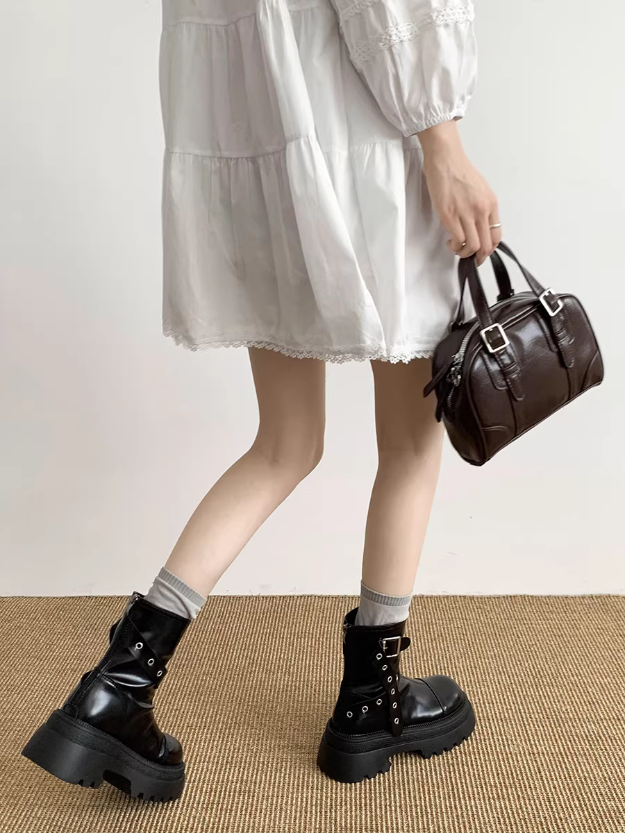 Giày bốt Martin đế dày phong cách Anh cổ điển dành cho nữ, mẫu mới Thu/Đông 2025, đa năng, tăng chiều cao.