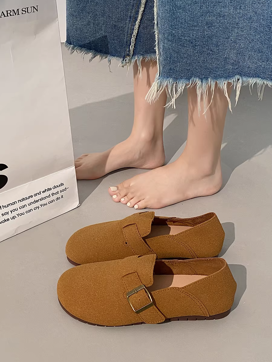 Giày Birkenstock retro nữ 2025 kiểu mới mùa thu, mũi tròn, kiểu Pháp, dễ mang, đi cùng chân váy và giày bệt.