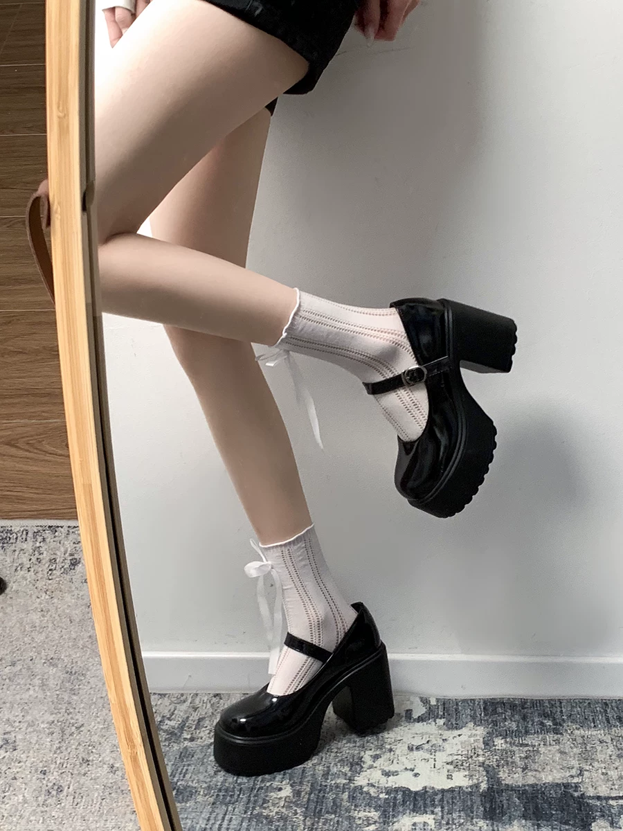 Giày cao gót chunky retro kiểu Pháp màu đen dành cho nữ, mẫu mới thu 2025, tăng chiều cao, kiểu Mary Jane bằng da, dành cho người nhỏ nhắn