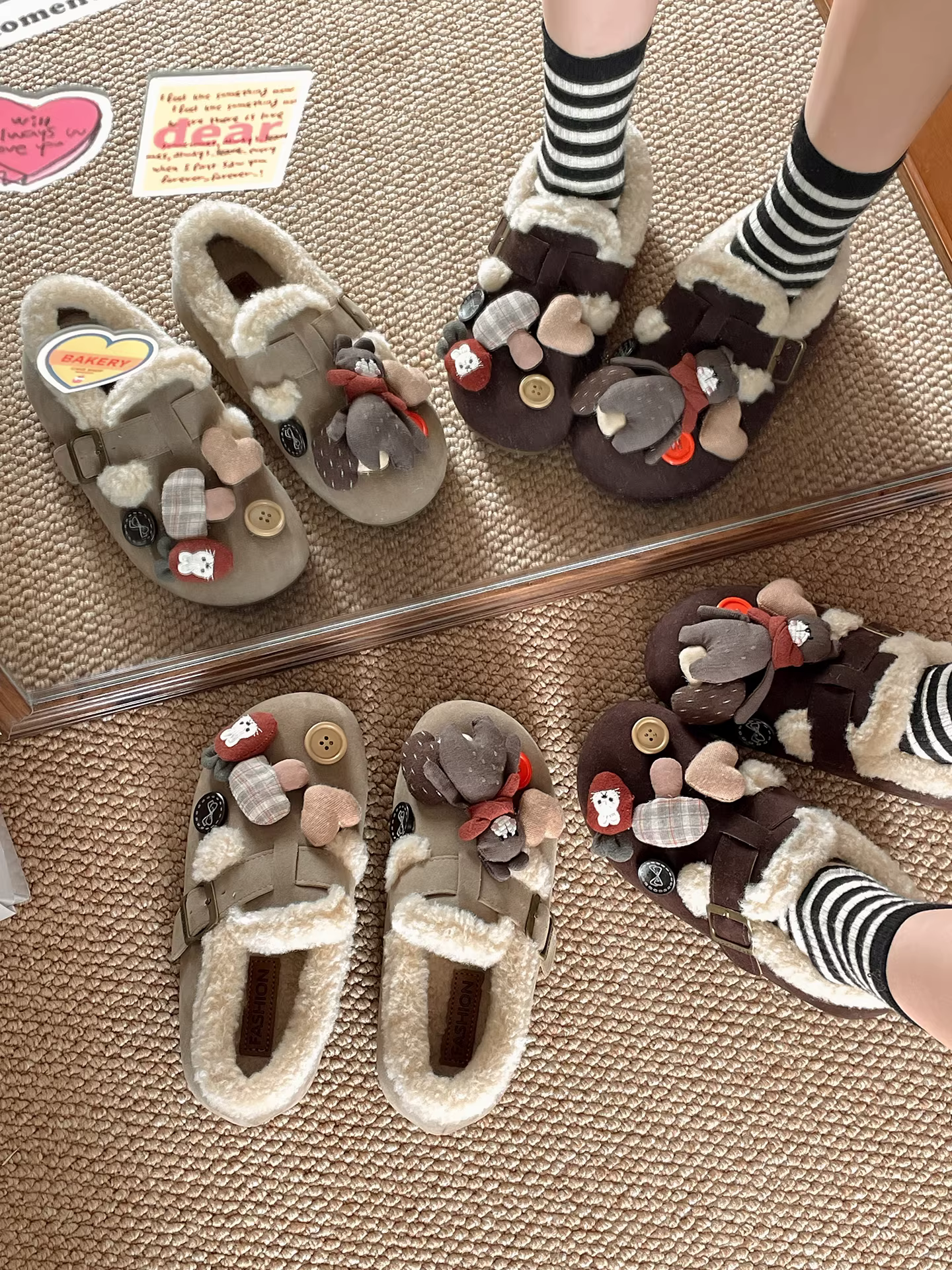 Giày Birkenstock đế bằng tăng chiều cao, lót lông mềm mại, kiểu retro đa năng dành cho nữ, mẫu mới thu đông 2025, giày bông lông mềm đế mềm tăng chiều cao.