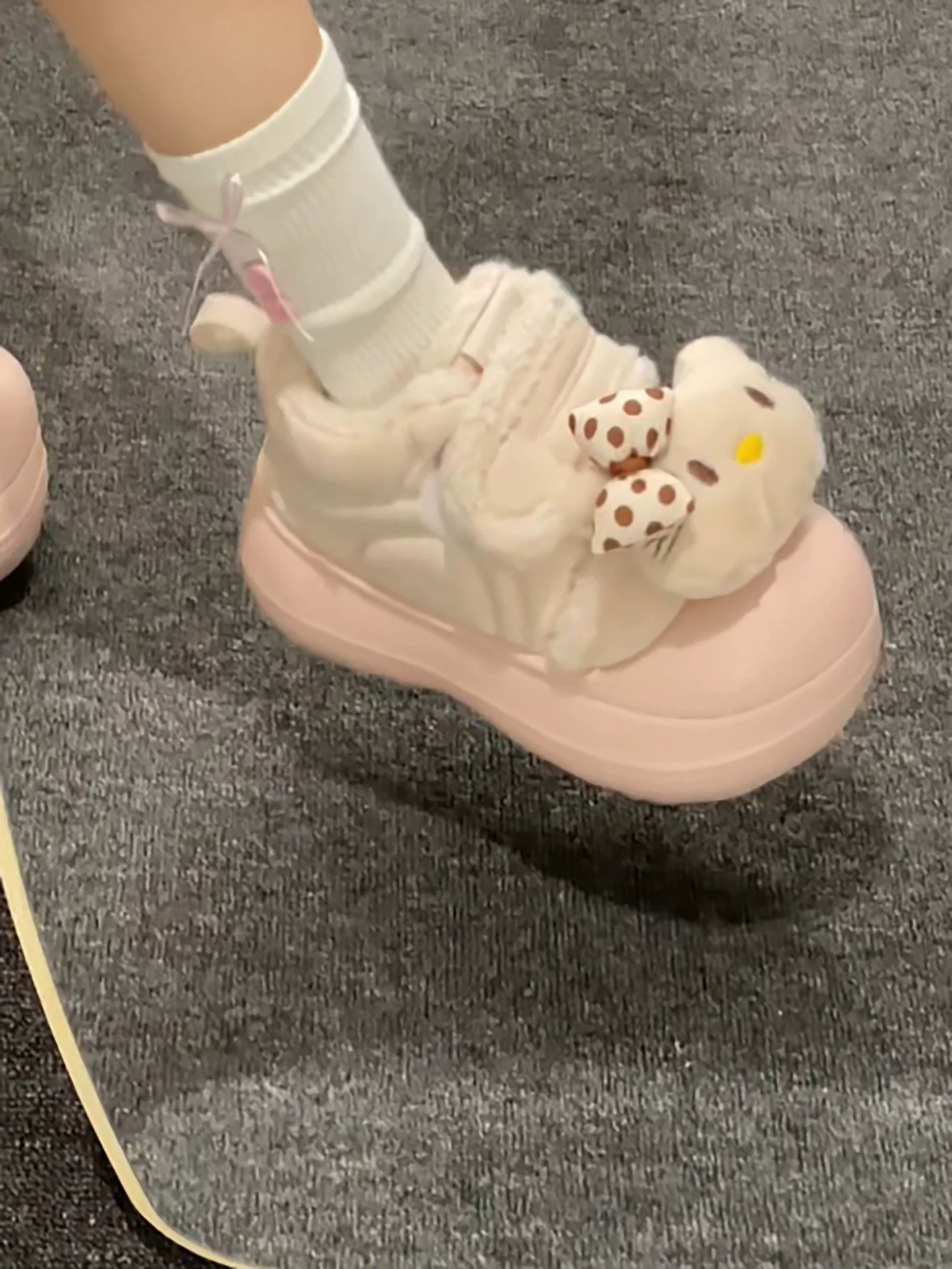 Giày bốt tuyết đế dày tăng chiều cao chống trơn trượt Nanzai dành cho nữ 2025, mẫu mới mùa đông, đi ngoài trời, có lớp lót lông cừu và giày bông dày giữ ấm.