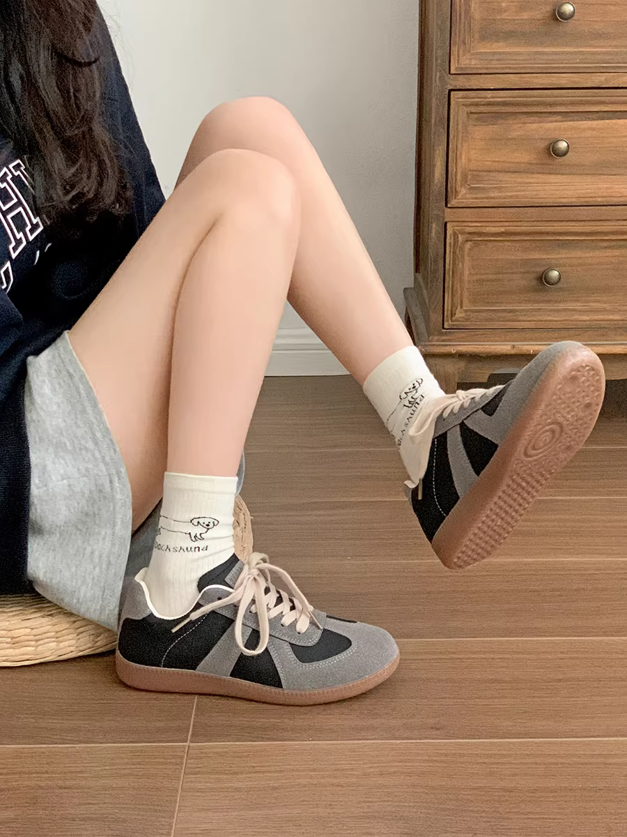 Giày thể thao Đức đế bằng mũi tròn kiểu retro Nanzai dành cho nữ, mẫu mới thu 2025, nhẹ, thoải mái, đế mềm, kiểu Forrest Gump