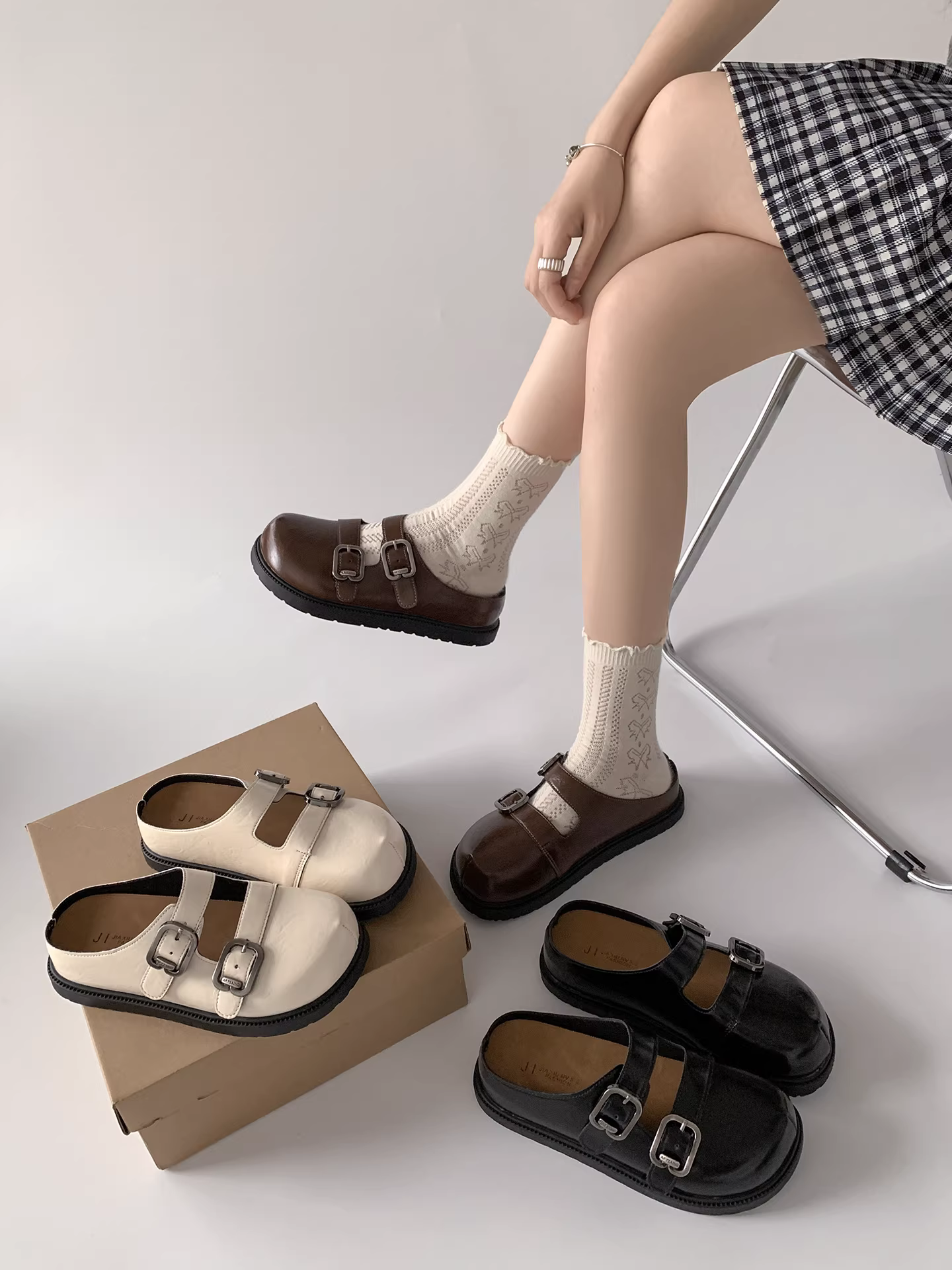 Dép clog đế xuồng đen thời thượng dành cho nữ, kiểu mới hè 2025, tăng chiều cao, đa năng, kiểu Birkenstock nửa dép