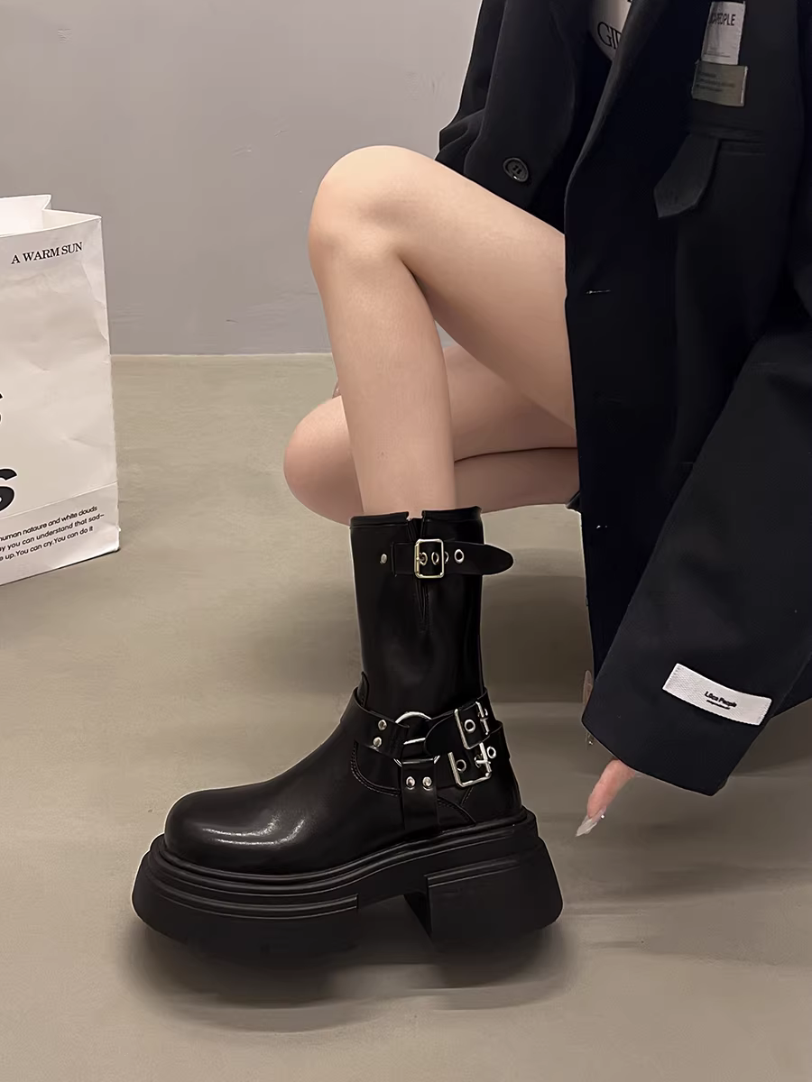 Giày cao bồi nữ kiểu Mỹ đế dày màu nâu nhạt, kiểu dáng cổ điển mùa thu đông 2025, gót dày, kiểu Martin ngắn