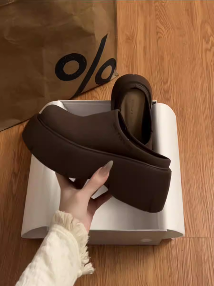 Giày nửa dép kiểu Birkenstock đế dày dành cho nữ, có lớp lót lông mềm mại, thích hợp đi ngoài trời, mẫu mới thu đông 2025, giày Birkenstock tăng chiều cao.