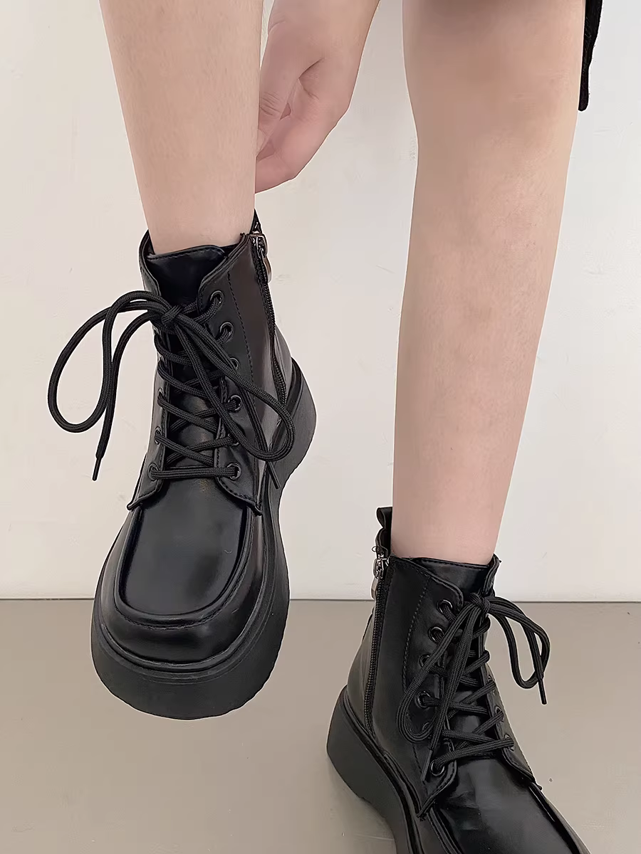 Giày bốt Martin đế dày phong cách retro Anh quốc màu đen dành cho nữ, mẫu mới thu đông 2025, đa năng, tăng chiều cao.