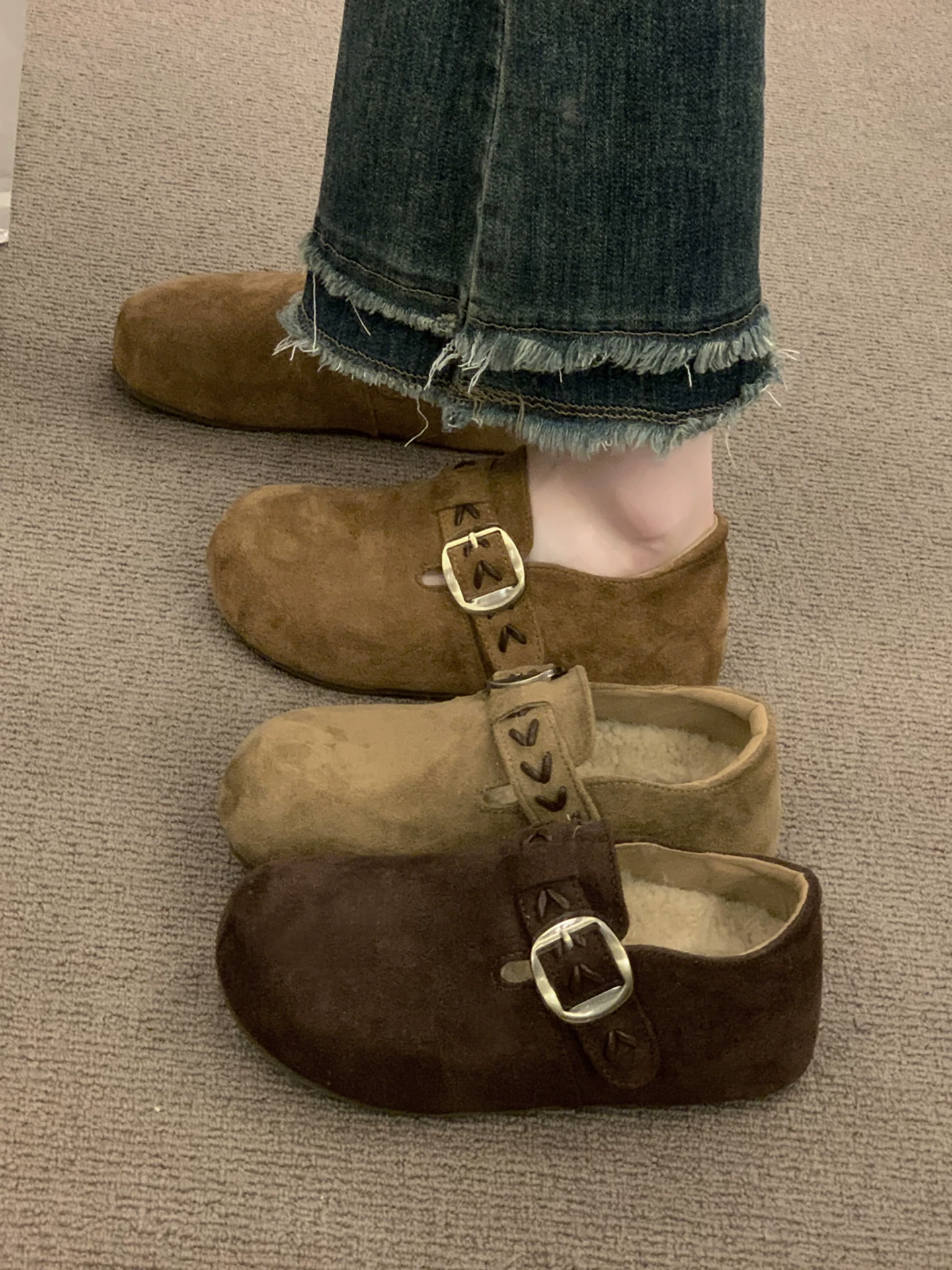 Giày Birkenstock đế dày kiểu cổ điển Maillard có đế dày bên trong, lót nhung, tất cả đều được bao phủ dành cho nữ 2025 giày cotton ấm áp và dày dặn mới cho mùa thu đông