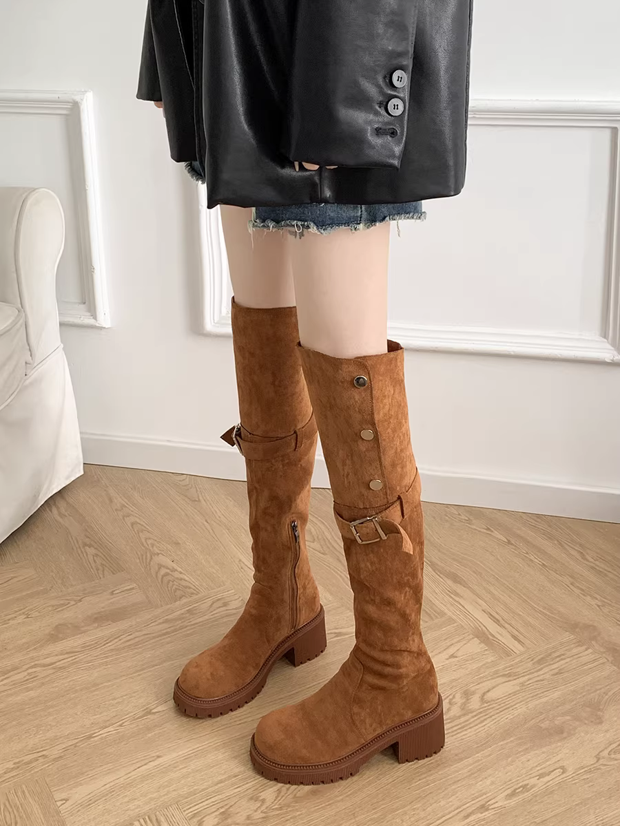 Giày bốt cao cổ đế dày, kiểu dáng retro, tôn dáng, dành cho nữ, mùa thu đông 2025, size lớn, đế dày