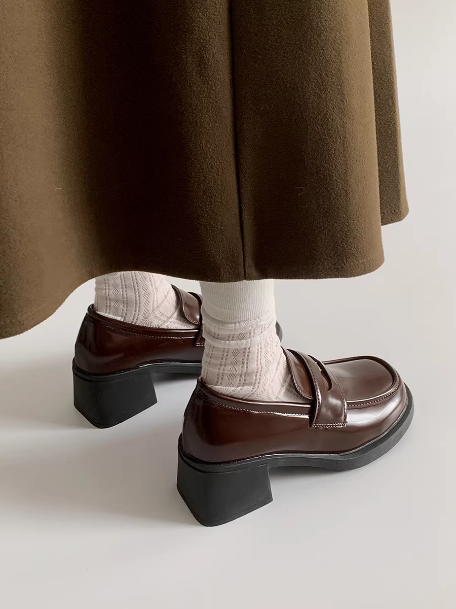 Giày Mary Jane da kiểu Pháp đen đế xuồng dành cho nữ, mẫu mới thu 2025 mũi tròn cổ điển gót cao chunky