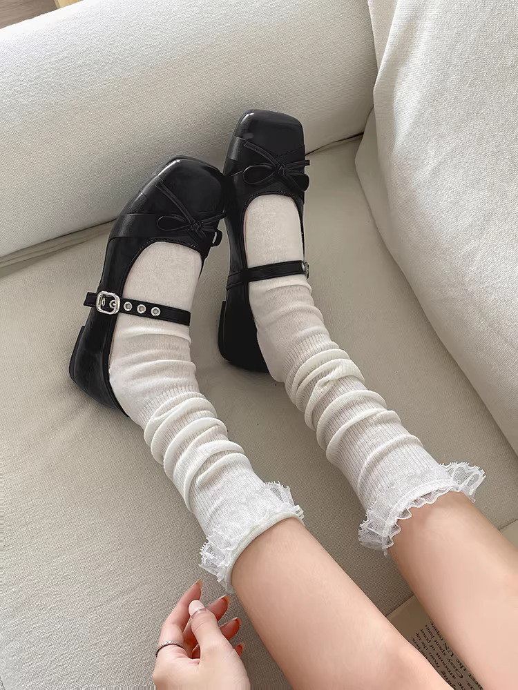 Giày bệt mũi vuông kiểu ballet màu bạc dành cho nữ, mẫu mới thu đông 2025, kiểu Mary Jane cổ điển, phối cùng chân váy