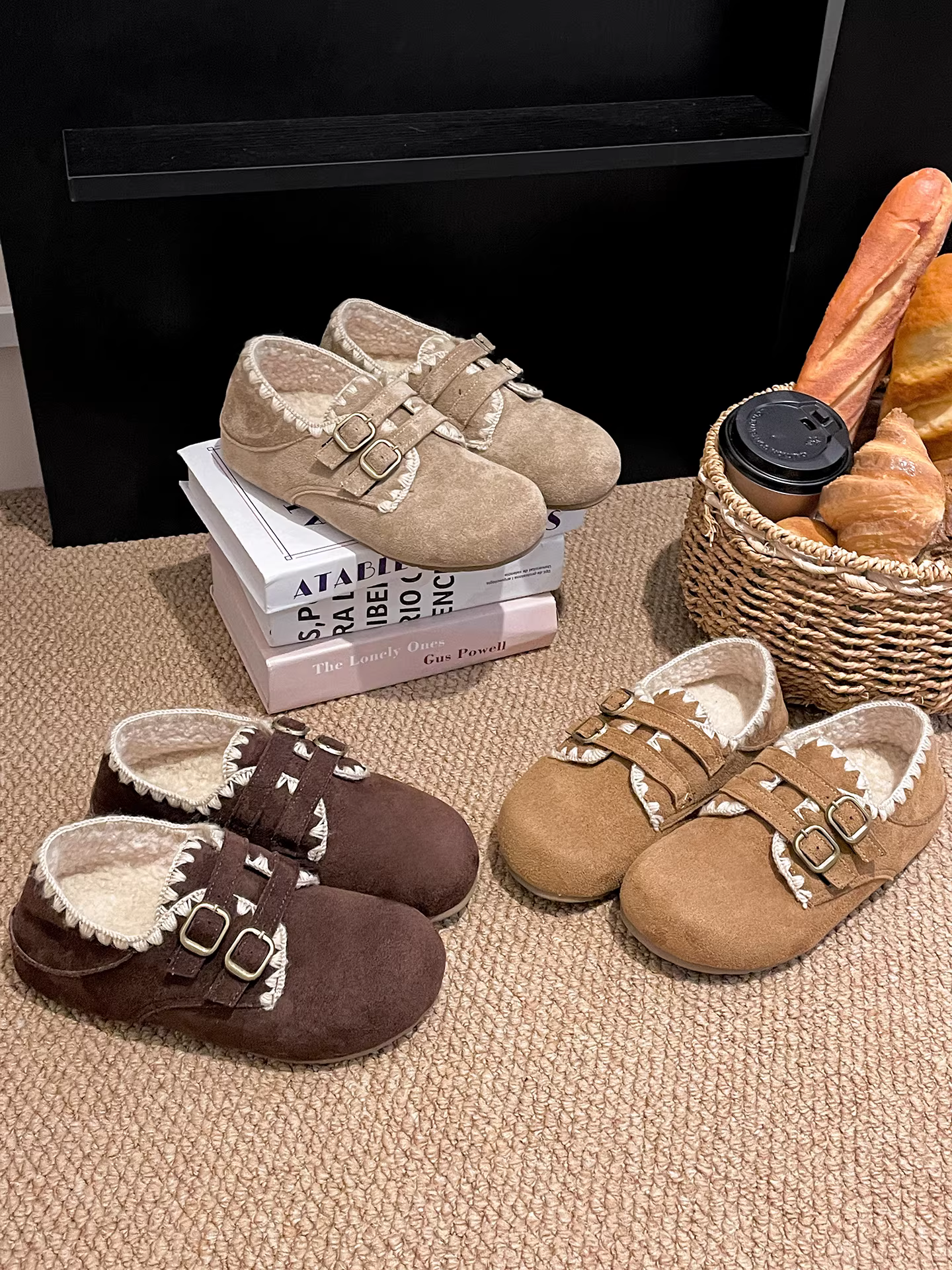 Giày Birkenstock đế dày có lót nhung cổ điển tăng chiều cao cho nữ 2025 trang phục ngoài mùa thu đông mới giày cotton ấm áp chống trượt