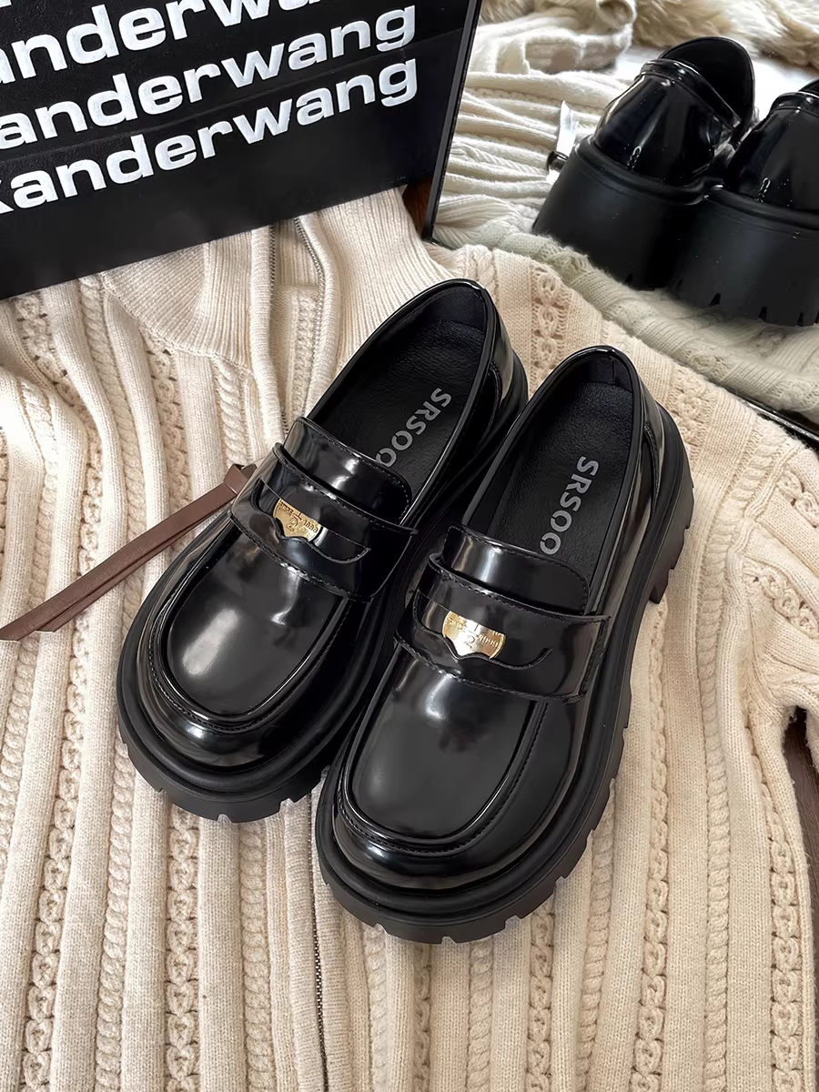 Giày da nữ đế dày kiểu Anh cổ điển màu đen, kiểu dáng mới mùa thu 2025, kiểu lười, gót chunky, phong cách Pháp