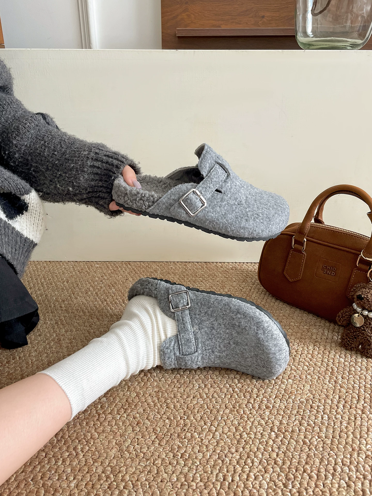 Giày Birkenstock đế dày lót lông cừu kiểu cổ điển Nanzai dành cho nữ 2025 Dép cotton kín mũi chống trượt ấm áp mùa thu đông mới