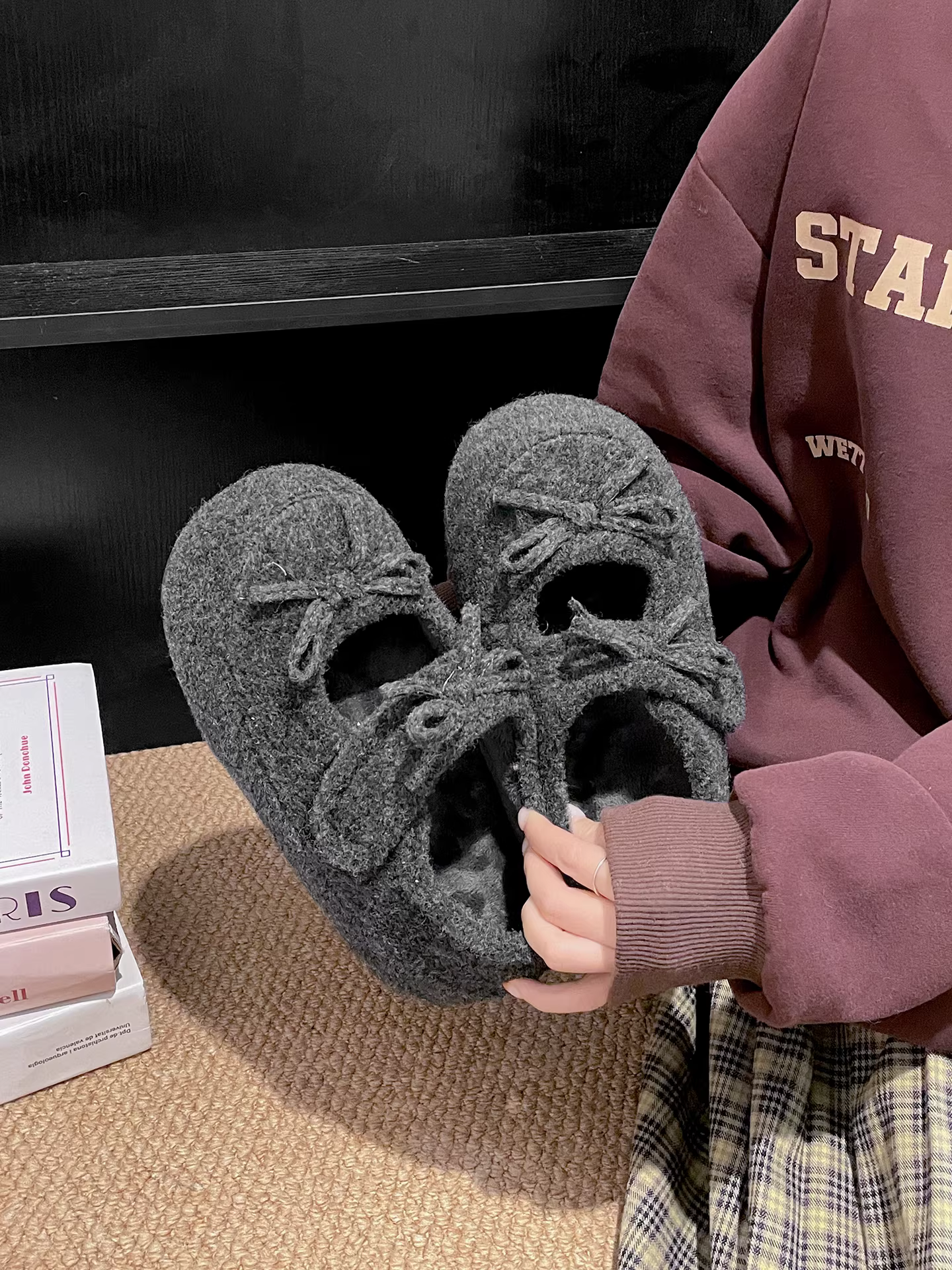 Giày Mary Jane lót lông cừu dày đế cao tăng chiều cao mùa đông 2025 mới dành cho nữ, giữ ấm và dày dặn bằng vải cotton