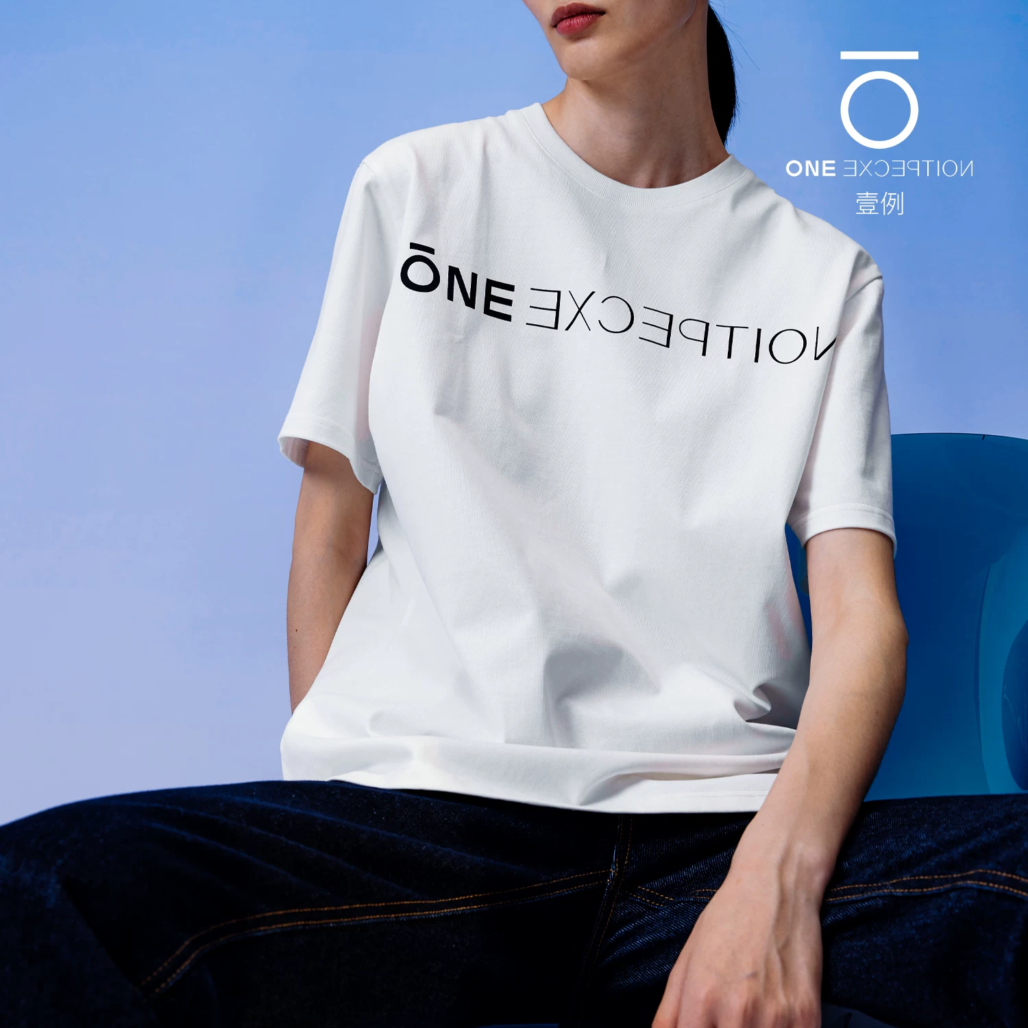 Một ví dụ về áo thun ngắn tay, quần áo phong cách đường phố Mỹ unisex, áo thun thời trang đơn giản giản dị mùa hè hợp thời trang.