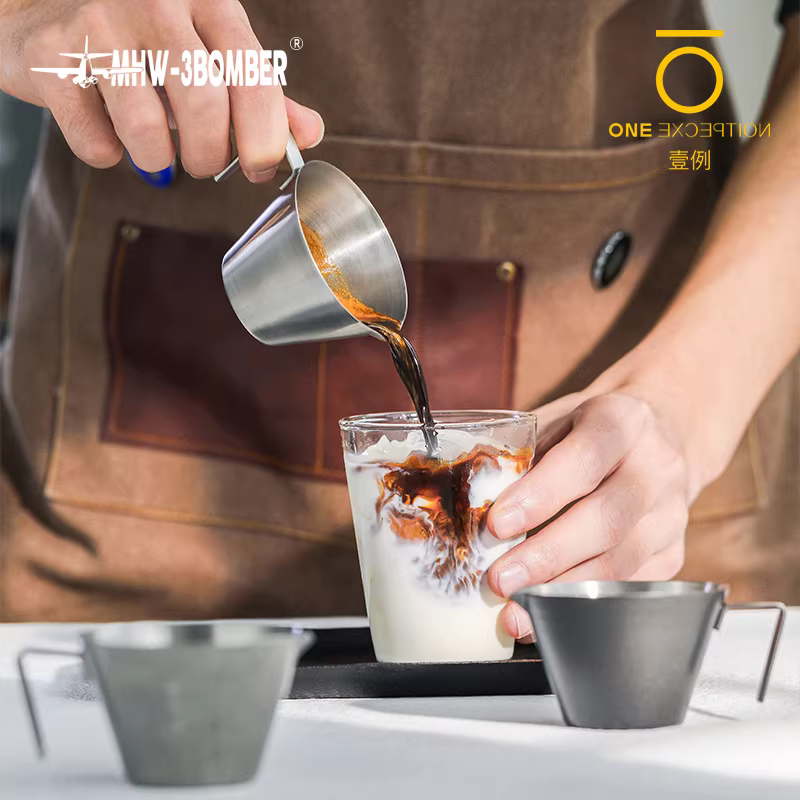 Cốc đong cà phê Espresso Bomber MHW, cốc đong nhỏ Sada, cốc đong kiểu Ý 100ml bằng thép không gỉ có vòi