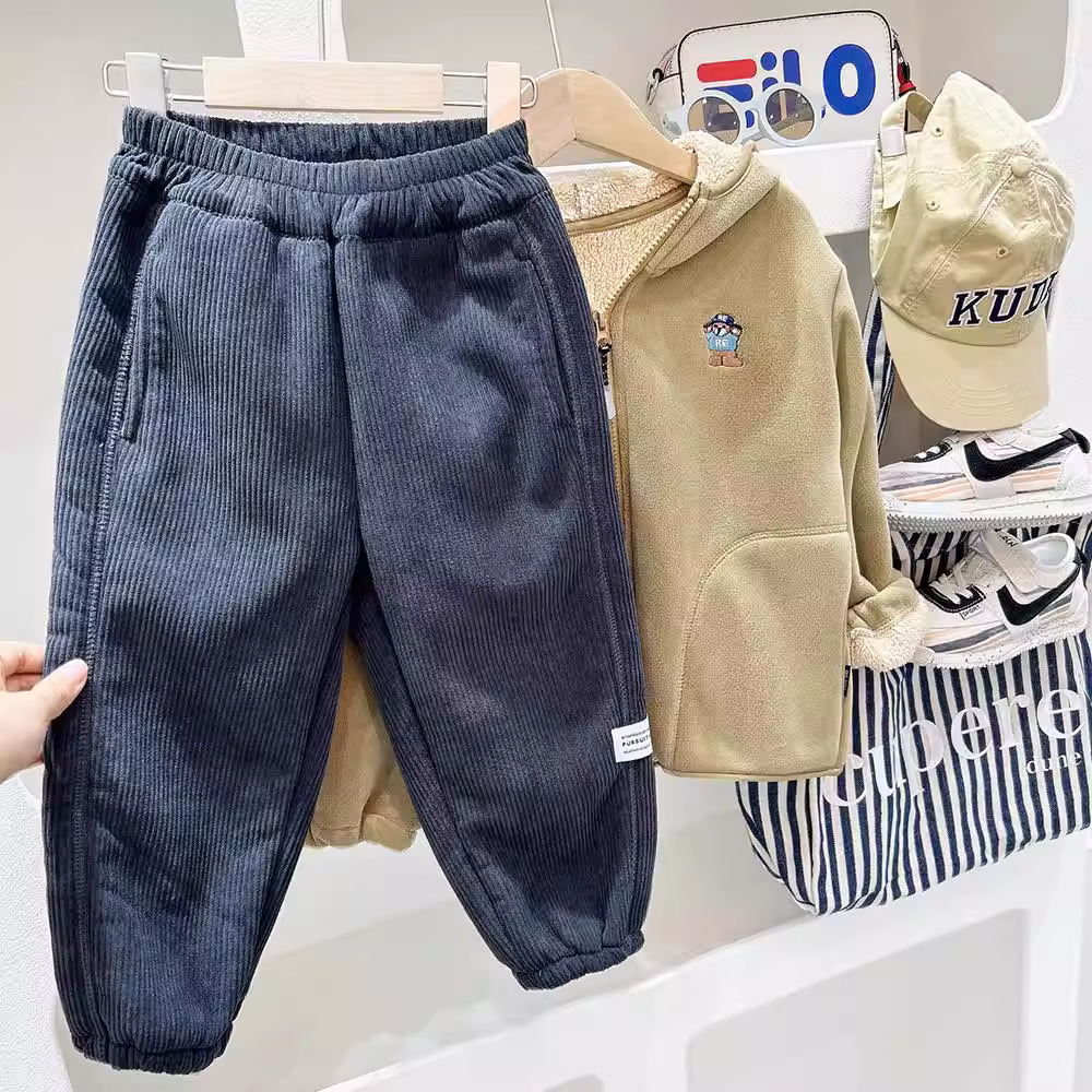 Quần bé trai thu đông 2025, quần nhung trẻ em cao cấp cho bé lớn, lót lông cừu, dày dặn, ấm áp, kiểu dáng thời trang