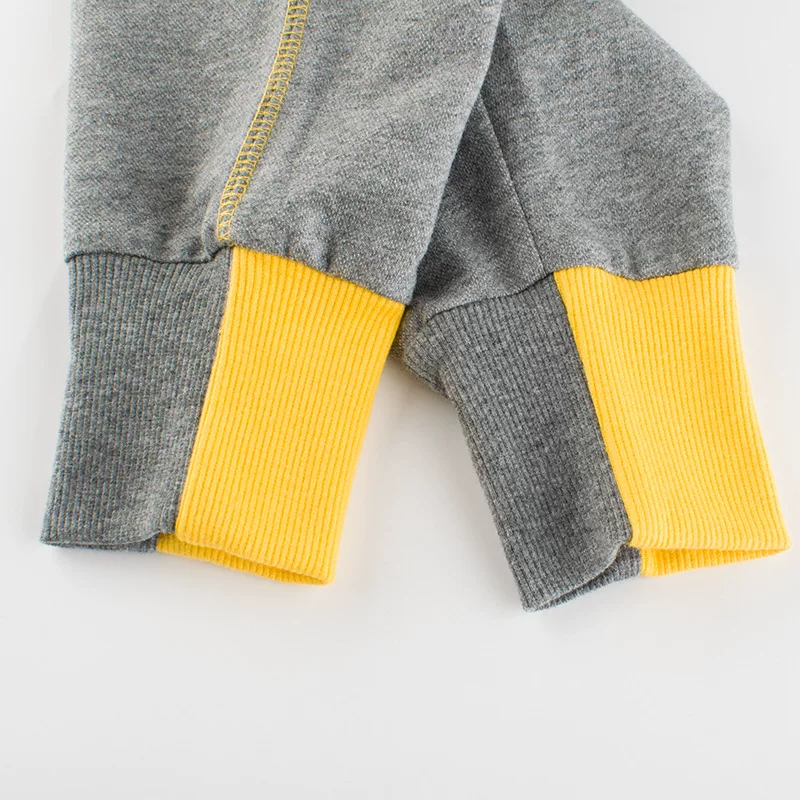 Quần thể thao trẻ em kiểu Hàn Quốc xuân thu 2025, thời trang trẻ em, chất liệu cotton nguyên chất, có dây rút, quần dài mềm mại, phong cách thường ngày cho bé trai