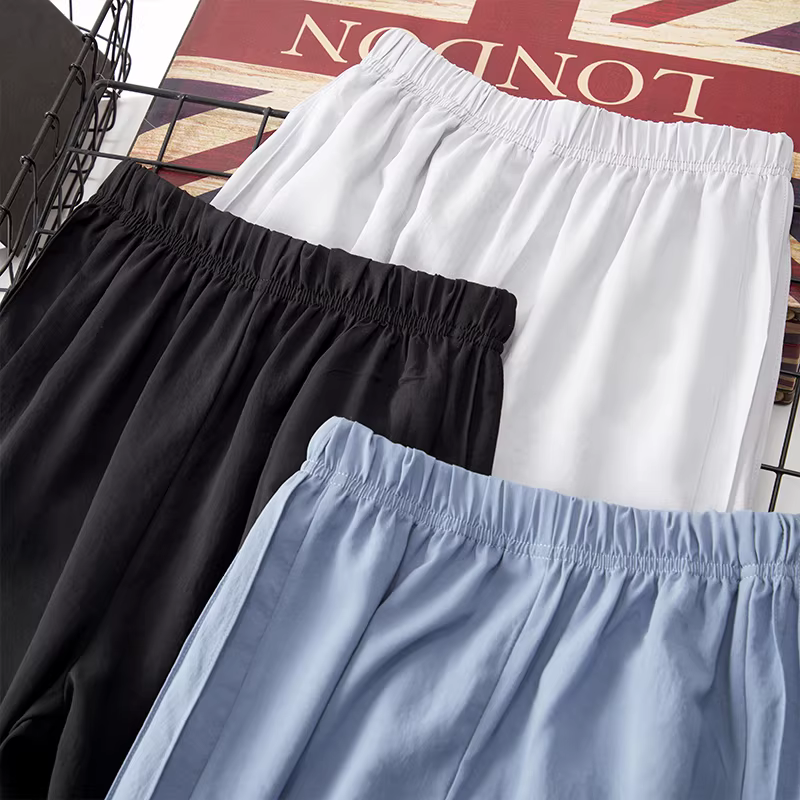 Quần thể thao màu trơn nhanh khô cho trẻ em, quần chống muỗi mỏng mát mùa hè, quần lụa băng thời trang cho bé trai lớn hơn.