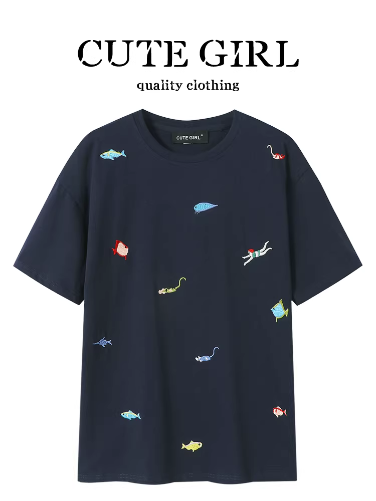 Áo thun ngắn tay thêu hoạt hình giảm tuổi theo phong cách Hàn Quốc dễ thương dành cho nữ trong mùa hè, áo cổ tròn độc đáo và siêu đẹp