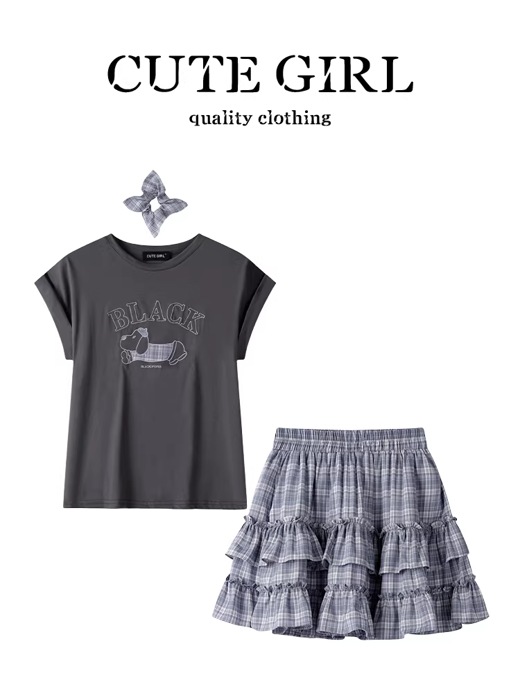 Áo thun ngắn tay thêu hình chó con giảm tuổi theo phong cách Hàn Quốc dành cho nữ mùa hè váy kẻ sọc cạp cao kiểu bánh ngọt bộ đồ hai mảnh