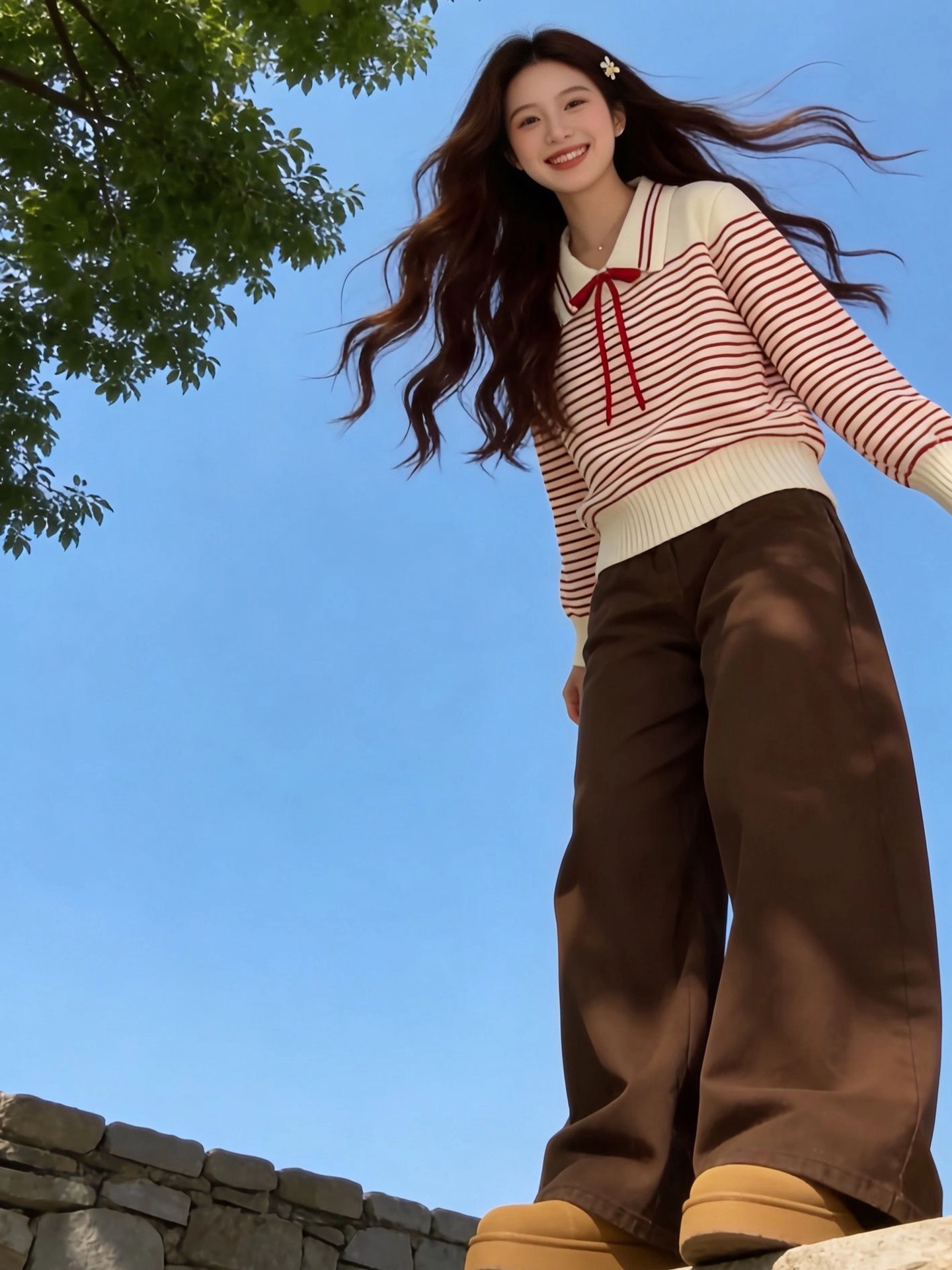 CuteGirl phong cách Hàn Quốc giảm tuổi tác phong cách đại học áo len cổ polo sọc đỏ dành cho nữ mùa đông áo len dệt kim thắt nơ