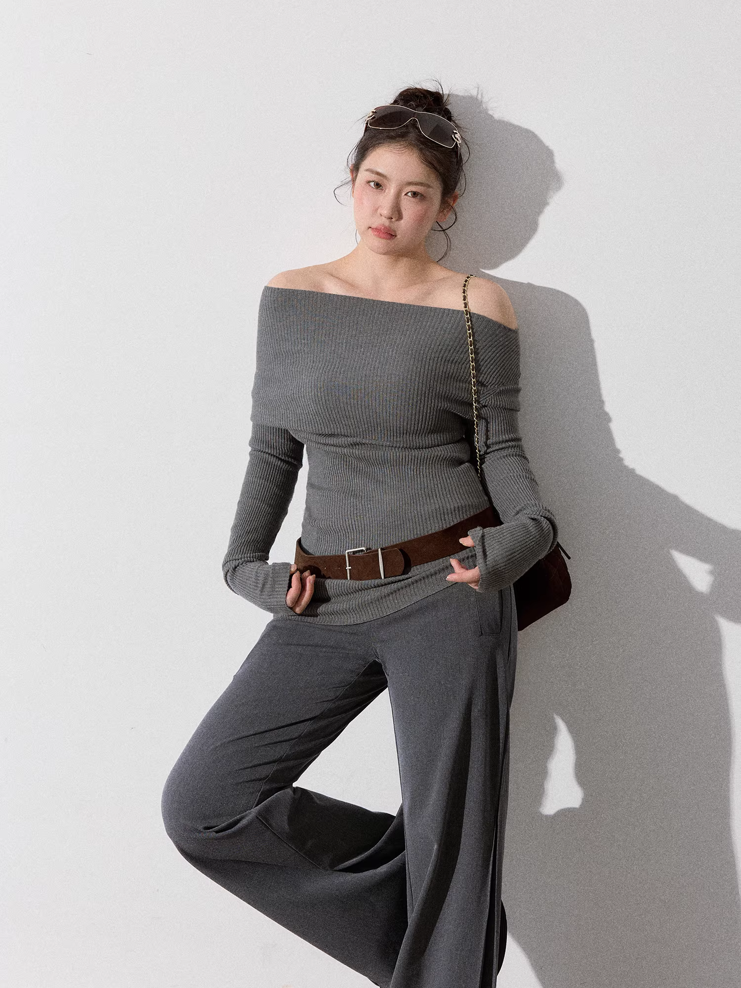 Thắt lưng da nâu kiểu Hàn Quốc đơn giản và thanh lịch của Zhang Daren dành cho nữ, phong cách tiền cổ điển, thắt lưng da lộn mỏng Melard để trang trí eo.