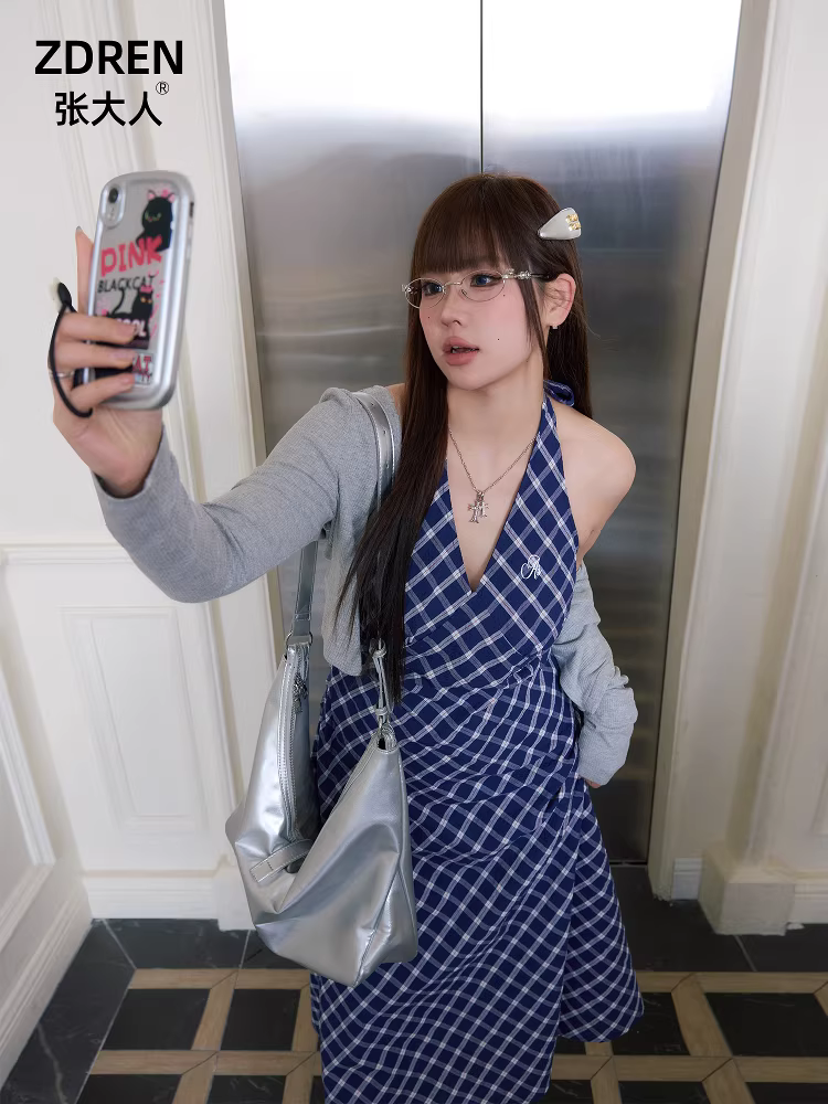 Quần áo nữ cỡ lớn dành cho người lớn, váy dây kẻ sọc giảm béo, váy phong cách quý tộc cổ điển kiểu Pháp.