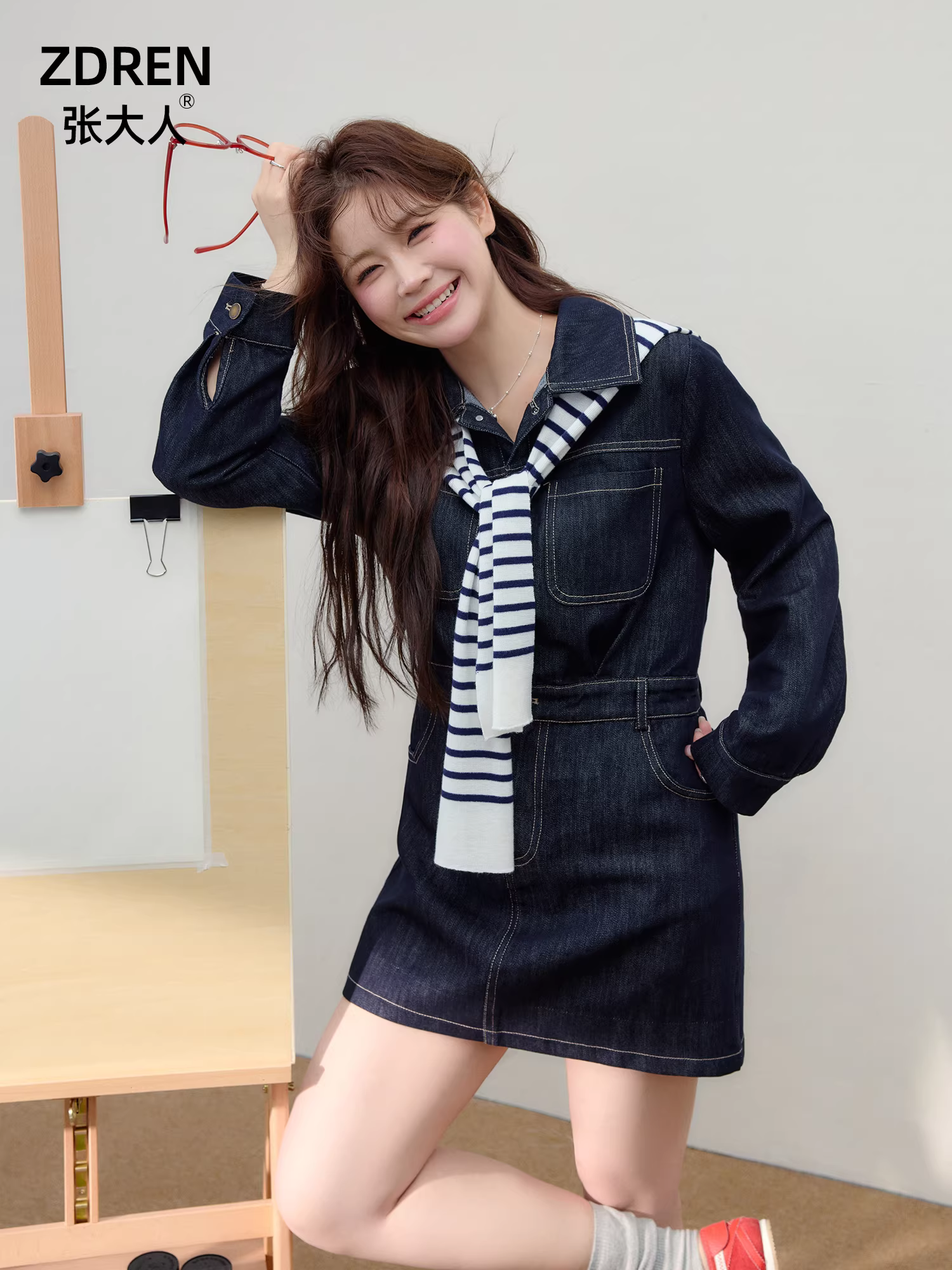 Quần áo nữ cỡ lớn dành cho người lớn, váy giảm béo cho các cô gái mũm mĩm, phong cách Hàn Quốc, giảm tuổi tác, váy denim thoải mái và rộng rãi.